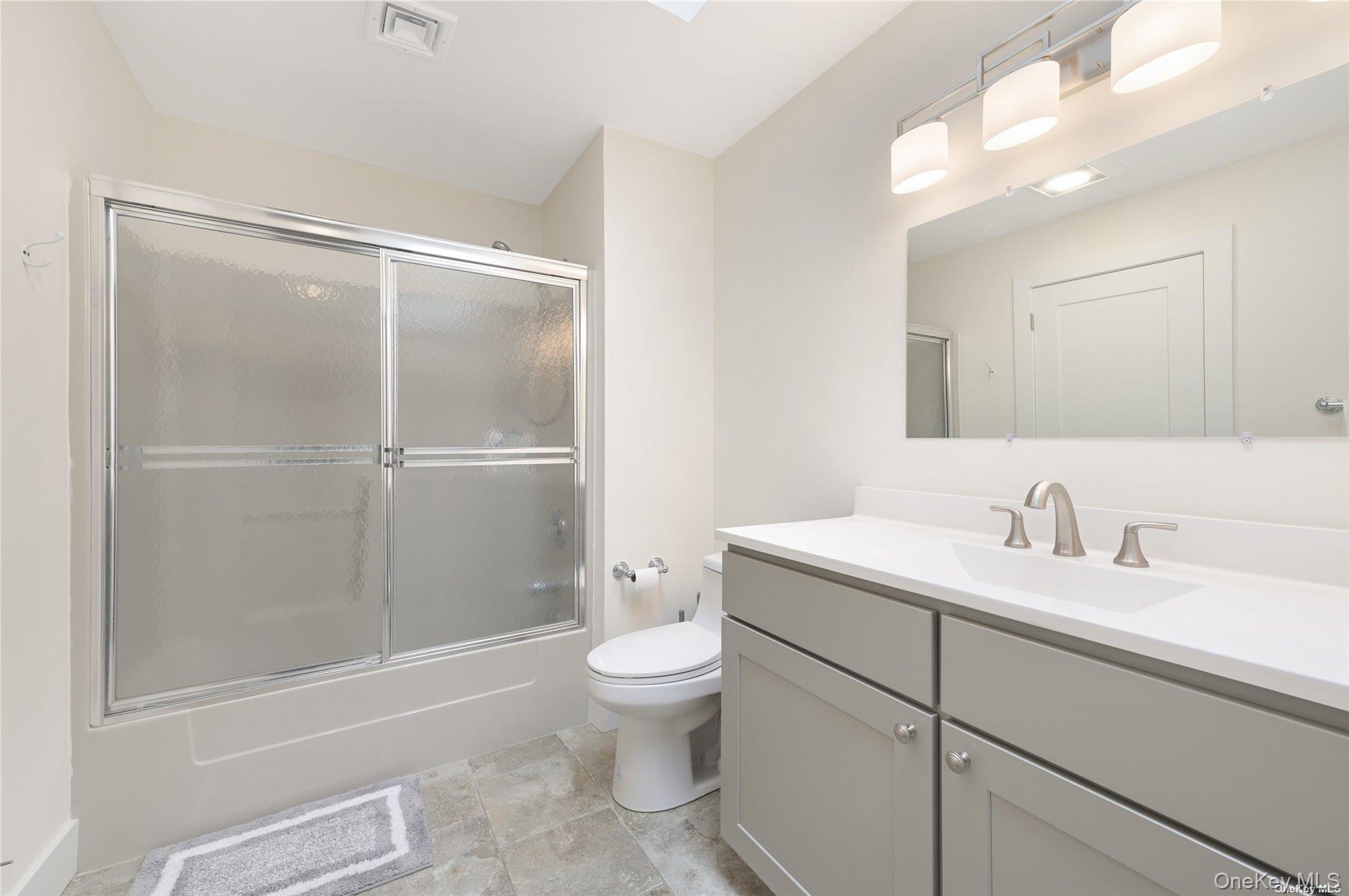 34 Montauk Highway 12 Property Photo 15