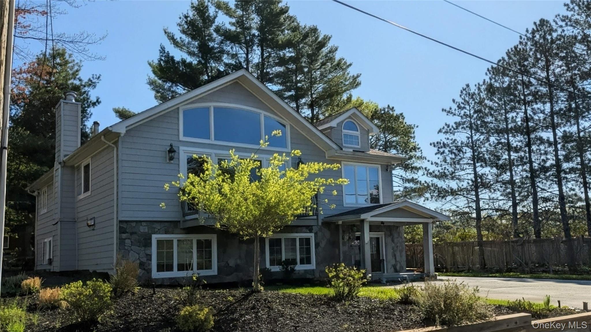 4030 W Shore Drive Property Photo 1