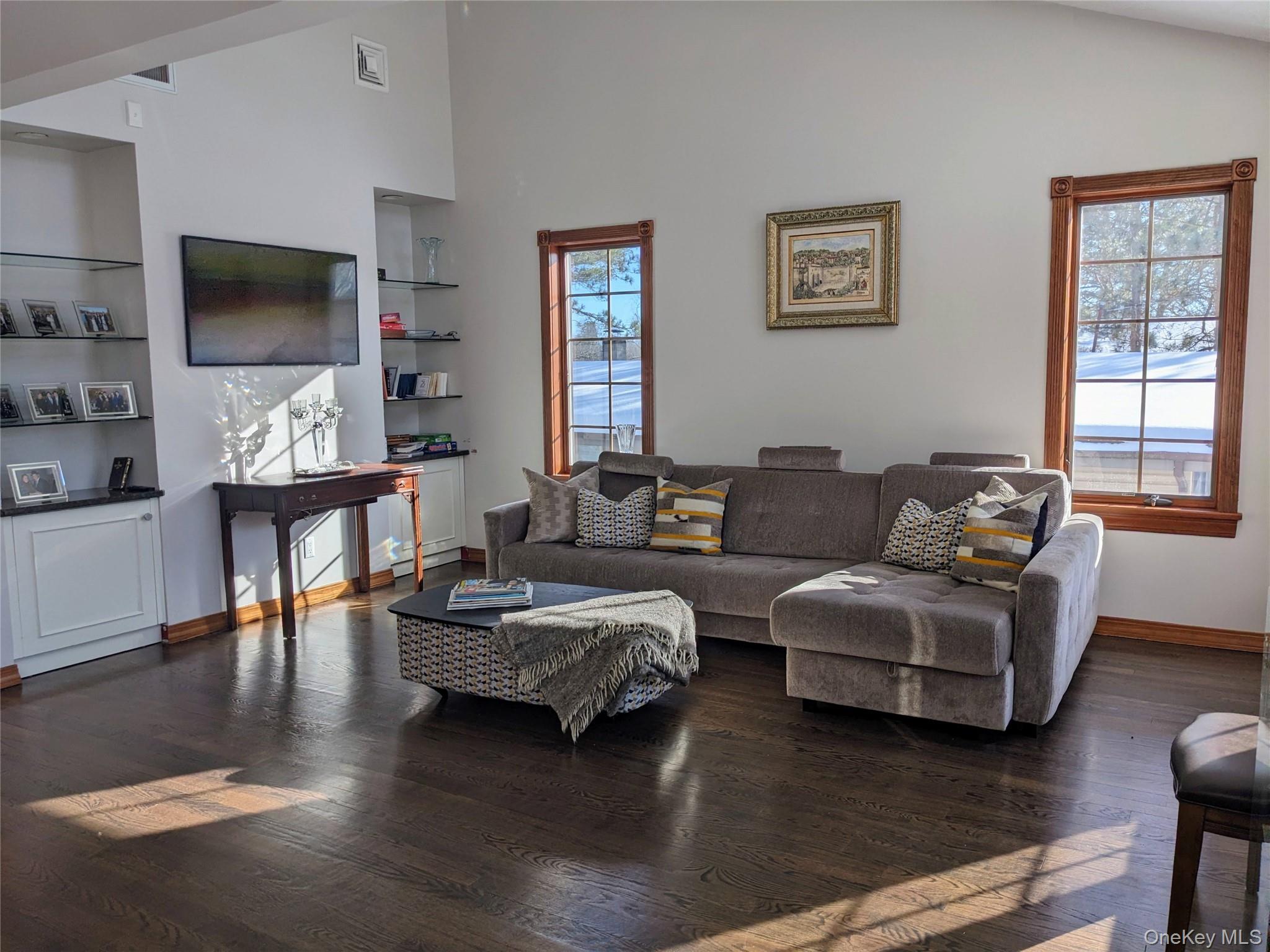 4030 W Shore Drive Property Photo 12