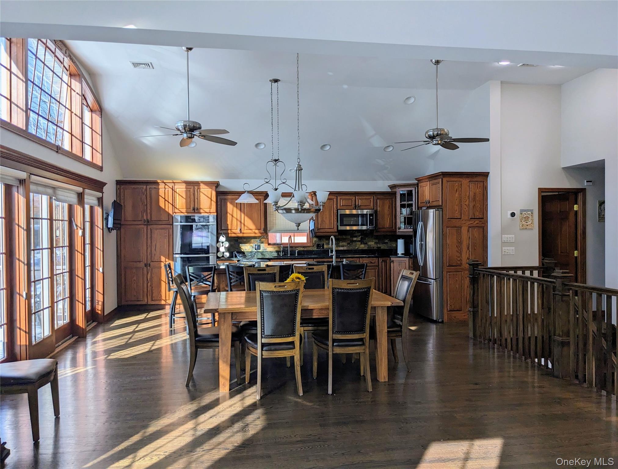 4030 W Shore Drive Property Photo 15