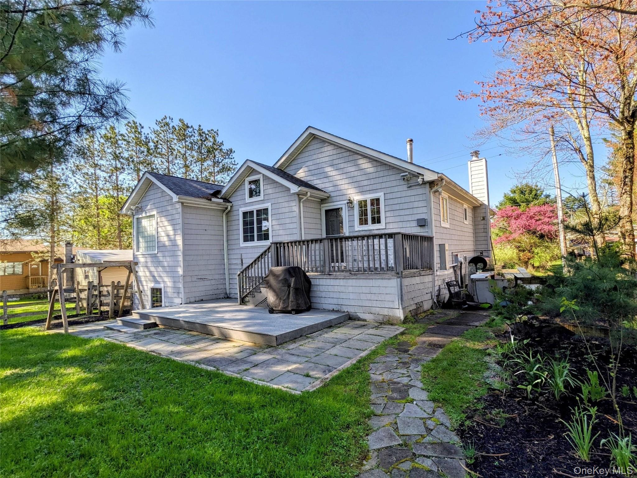 4030 W Shore Drive Property Photo 18