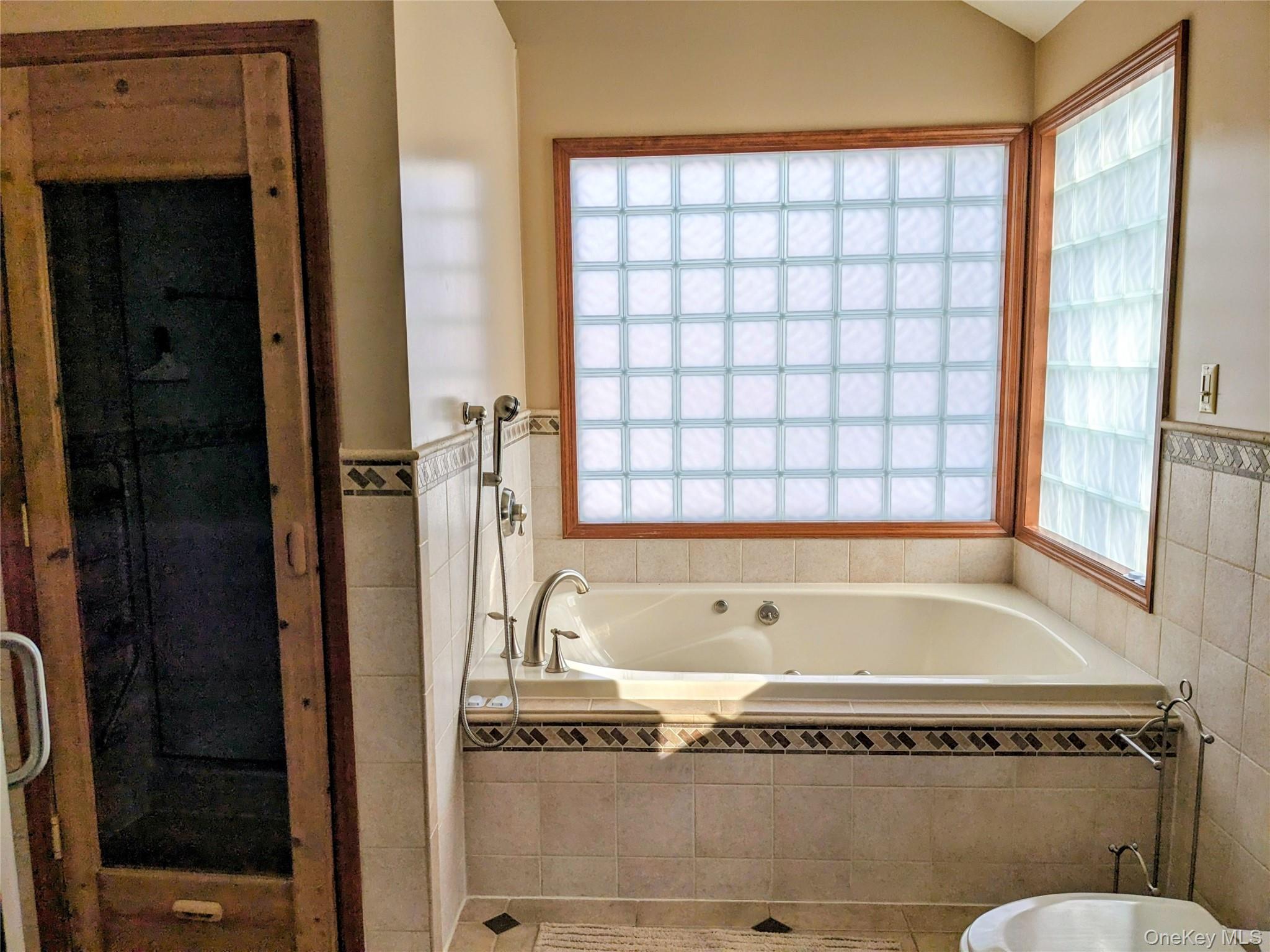 4030 W Shore Drive Property Photo 24