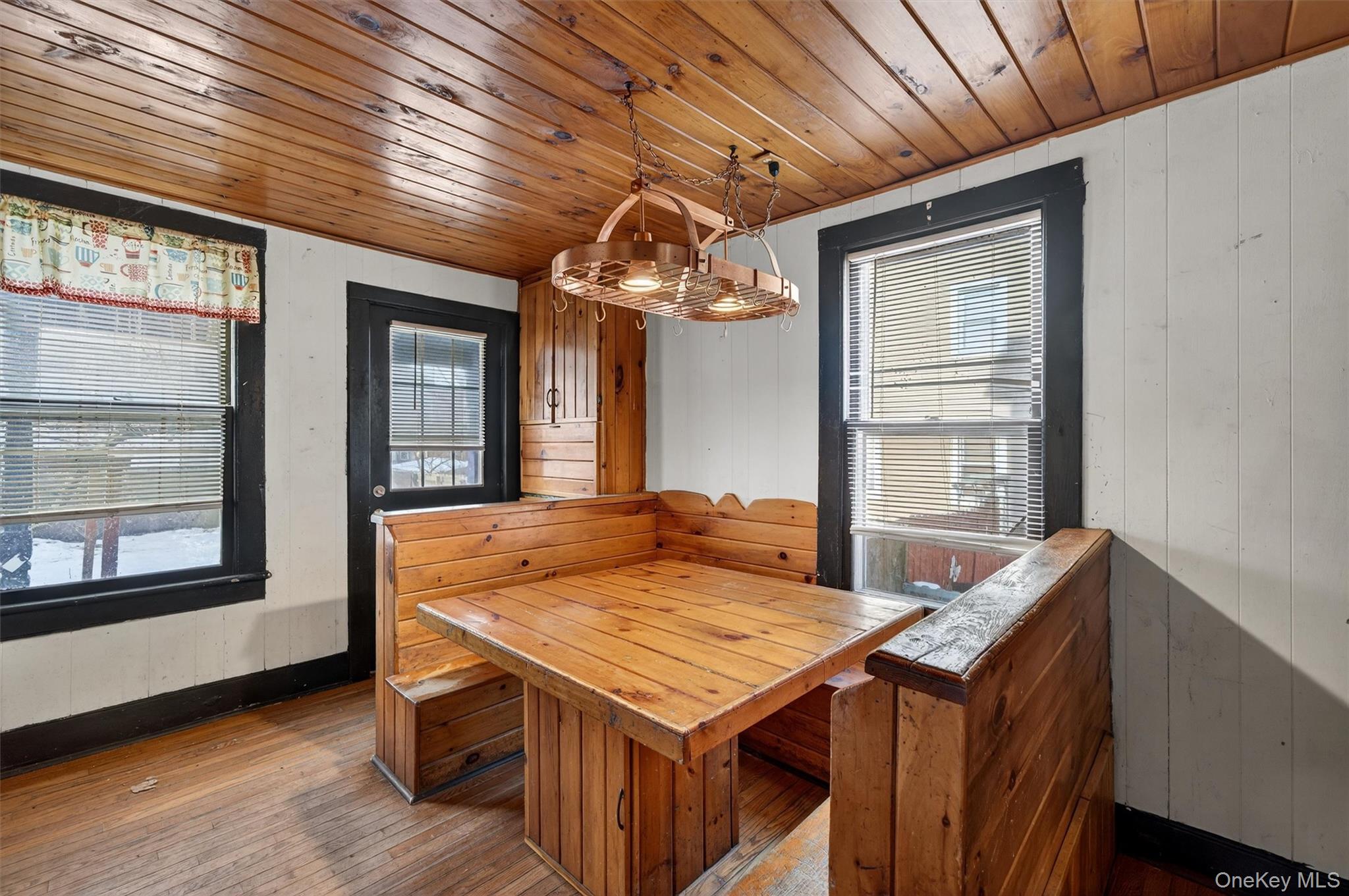 9 Franklin Street Property Photo 17