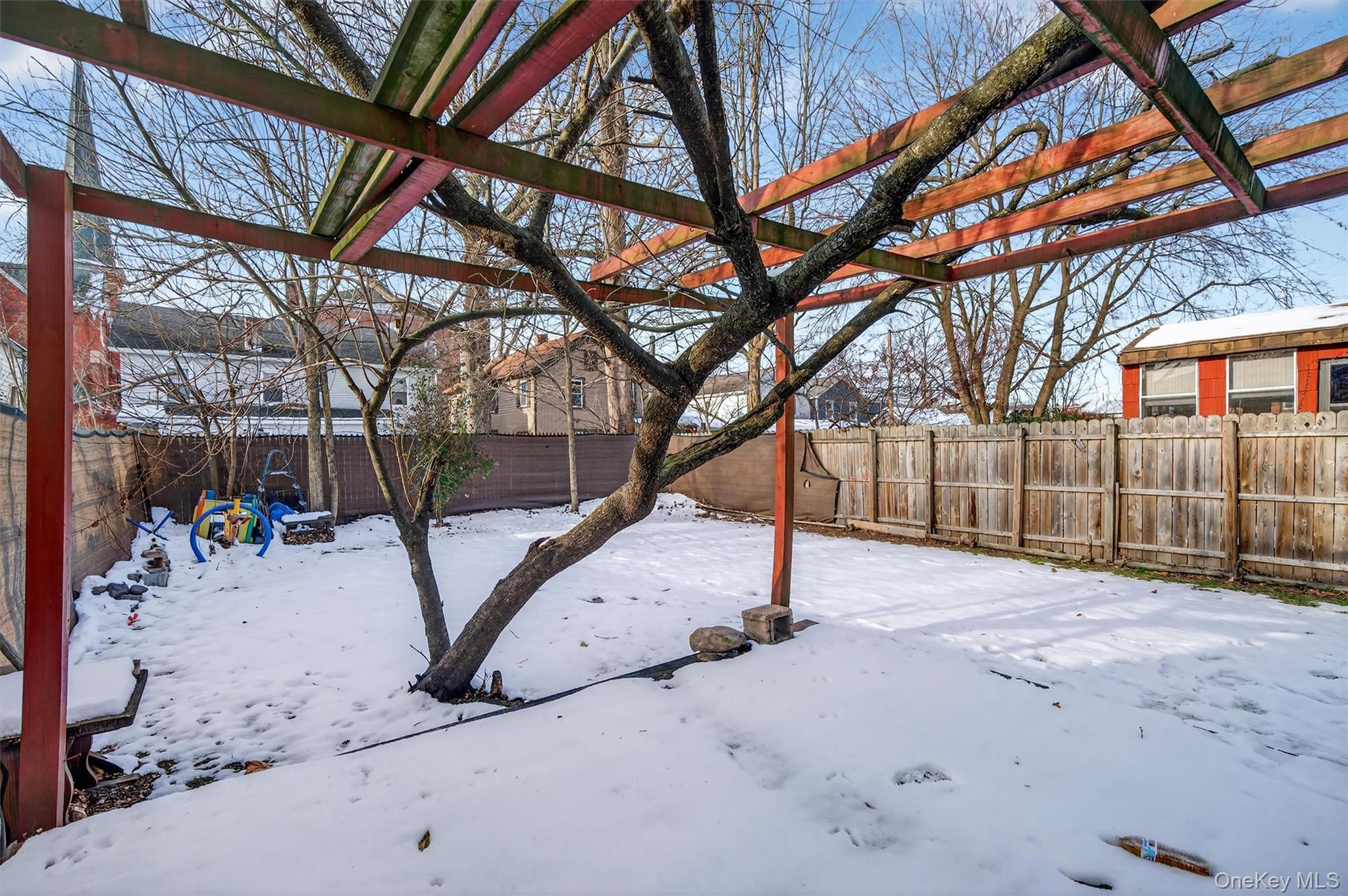 9 Franklin Street Property Photo 33