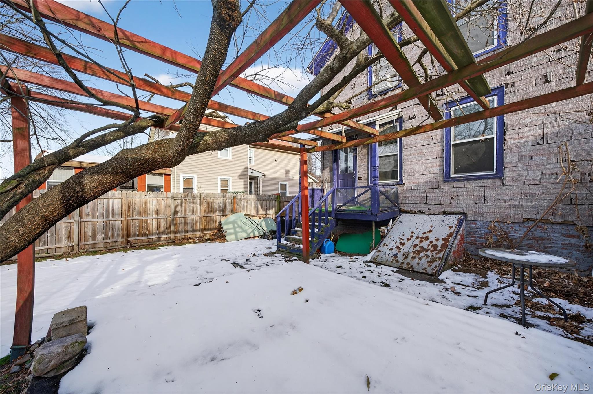 9 Franklin Street Property Photo 34