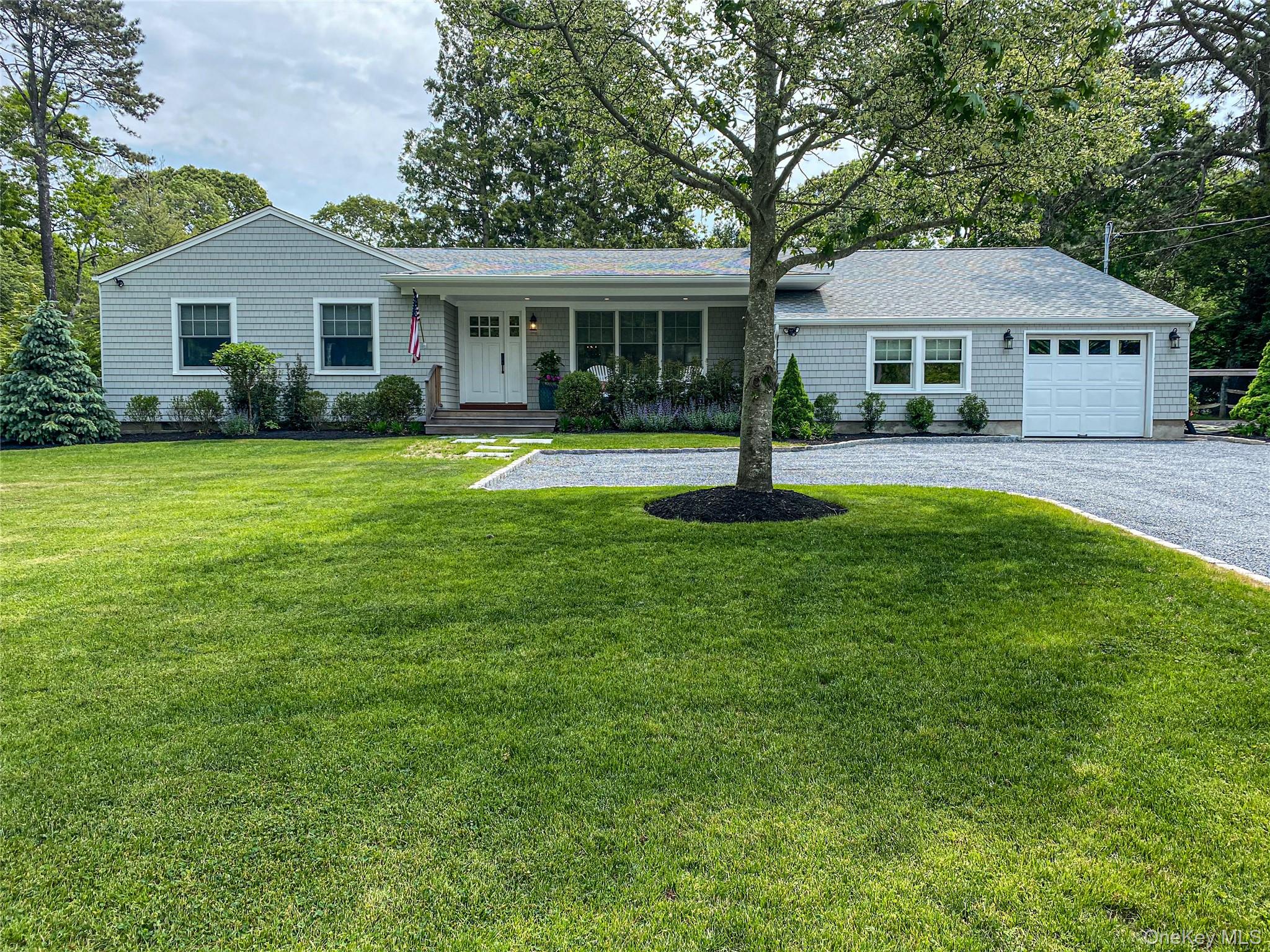32 White Oak Lane Property Photo 1