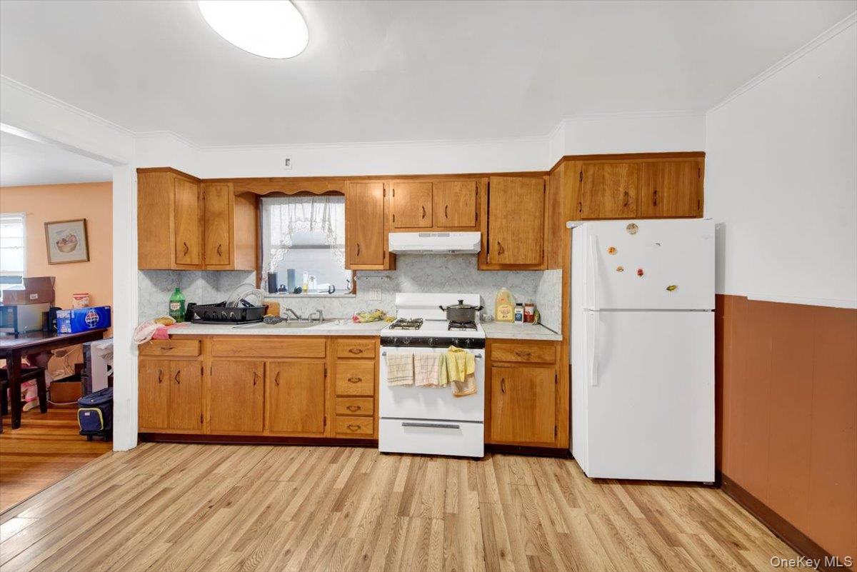 127 N 5th Avenue Property Photo 13
