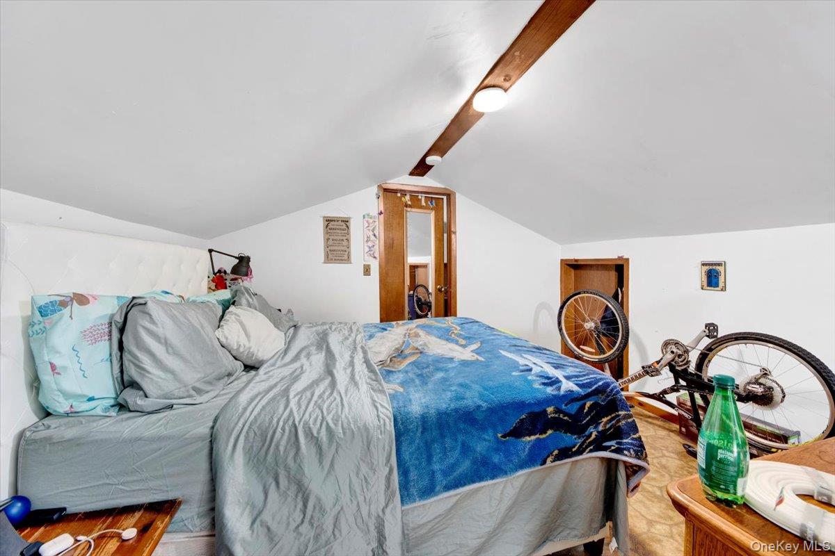 127 N 5th Avenue Property Photo 15