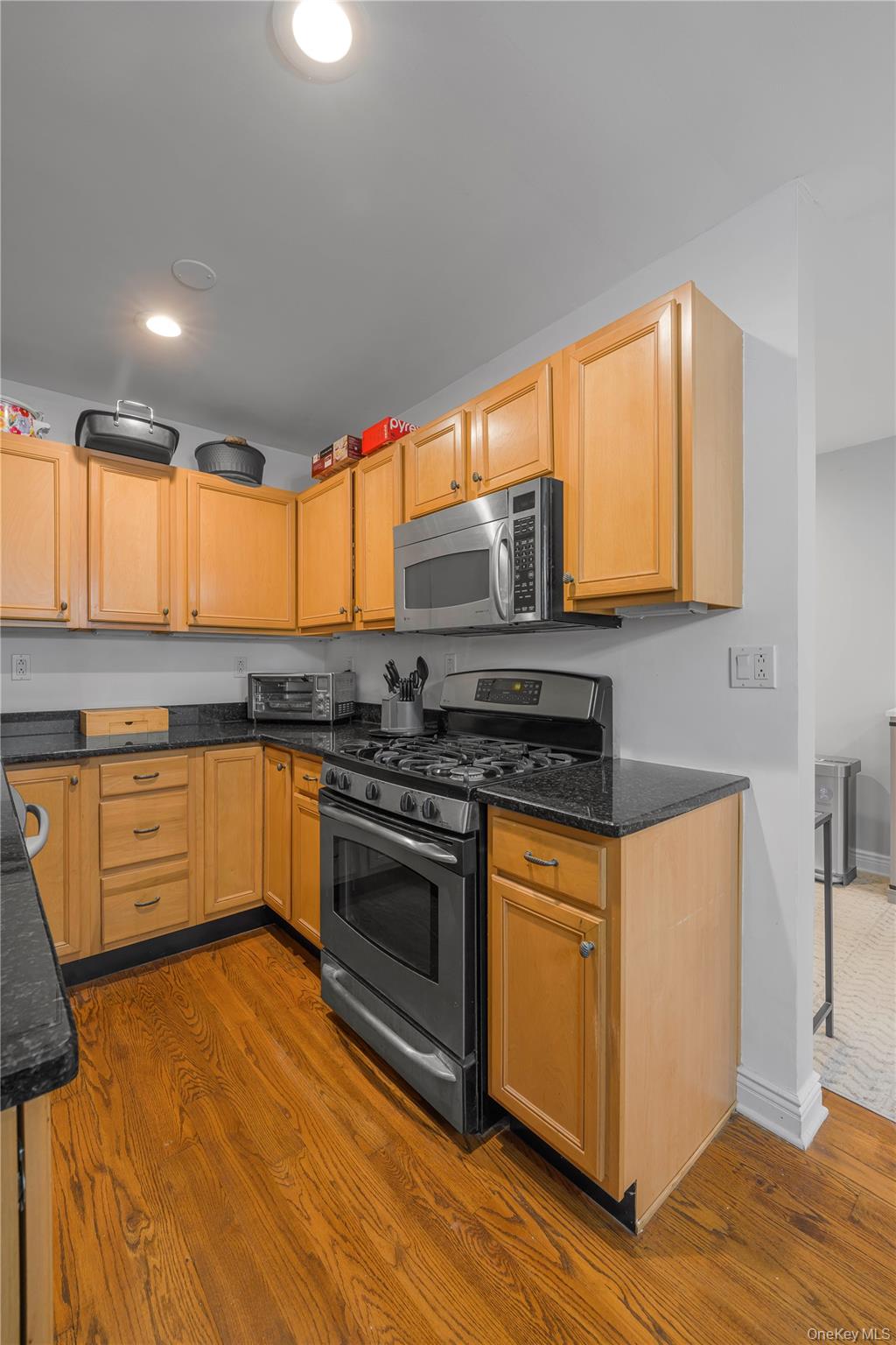 13 Bryant Cres 1d Property Photo 13