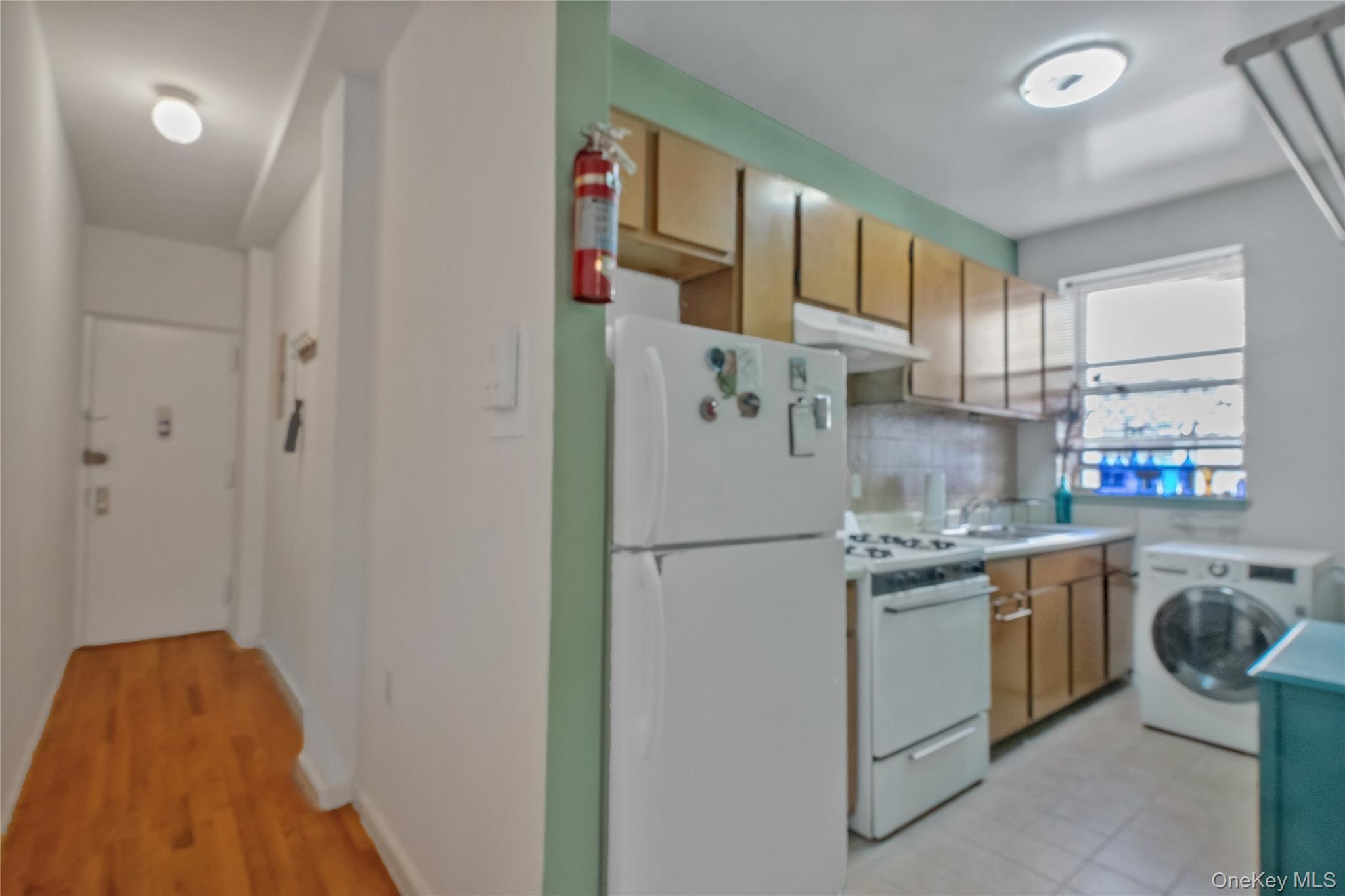 2400 Davidson Avenue A24 Property Photo 5