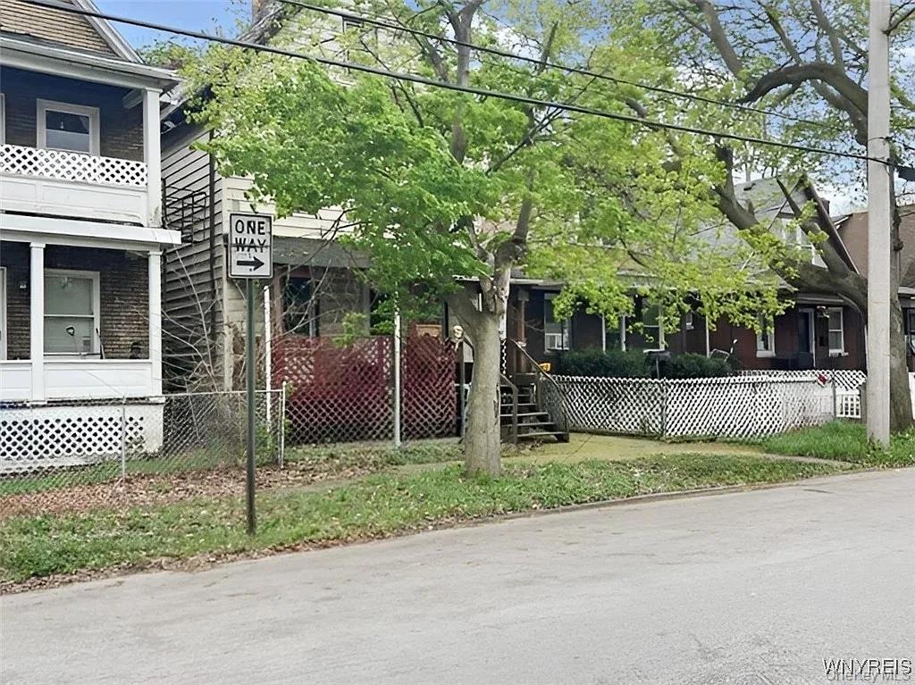 2235 Cudaback Avenue Property Photo 4