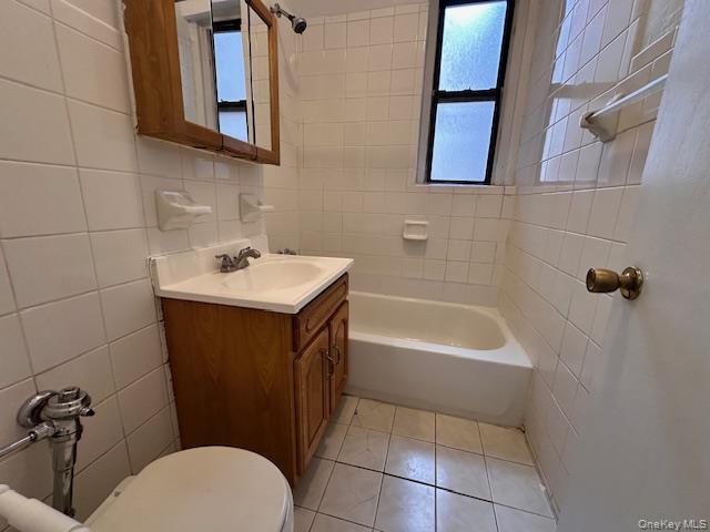 225 Bennett Avenue 2r Property Photo 11