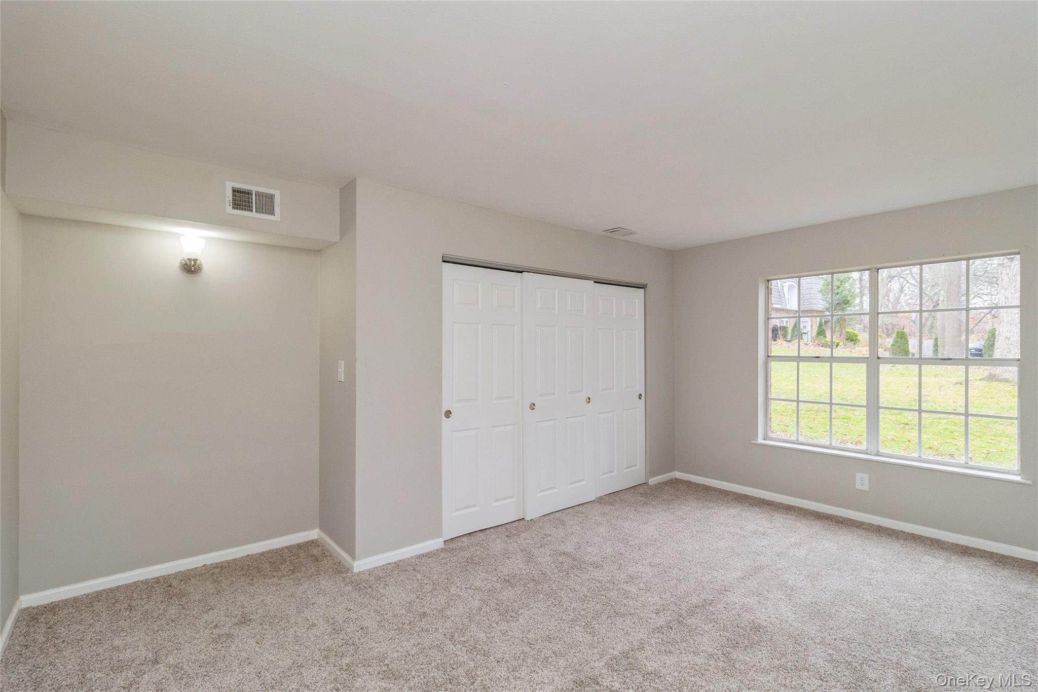 655 Middle Country Road 4d1 Property Photo 20