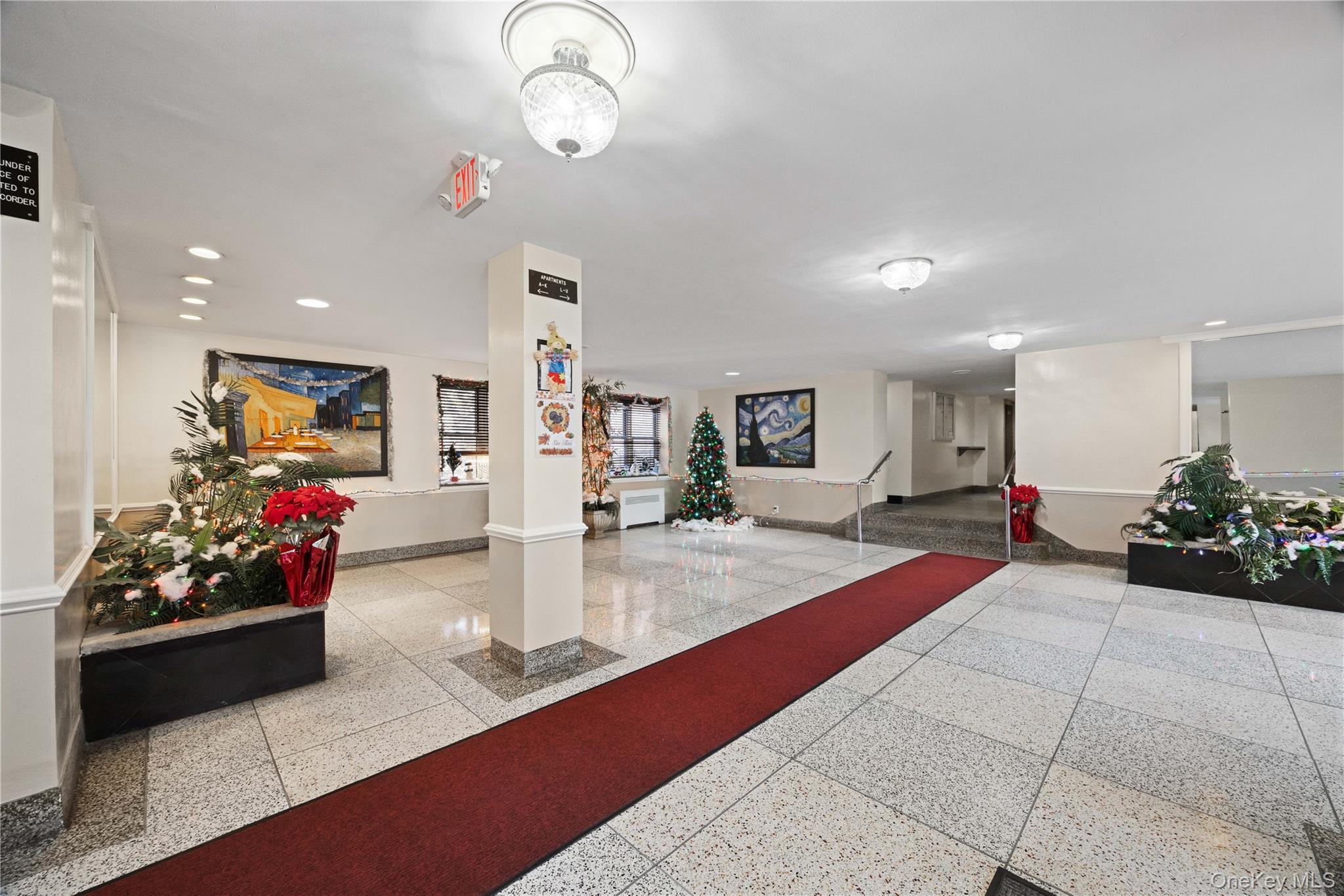480 Riverdale 2u Property Photo 2