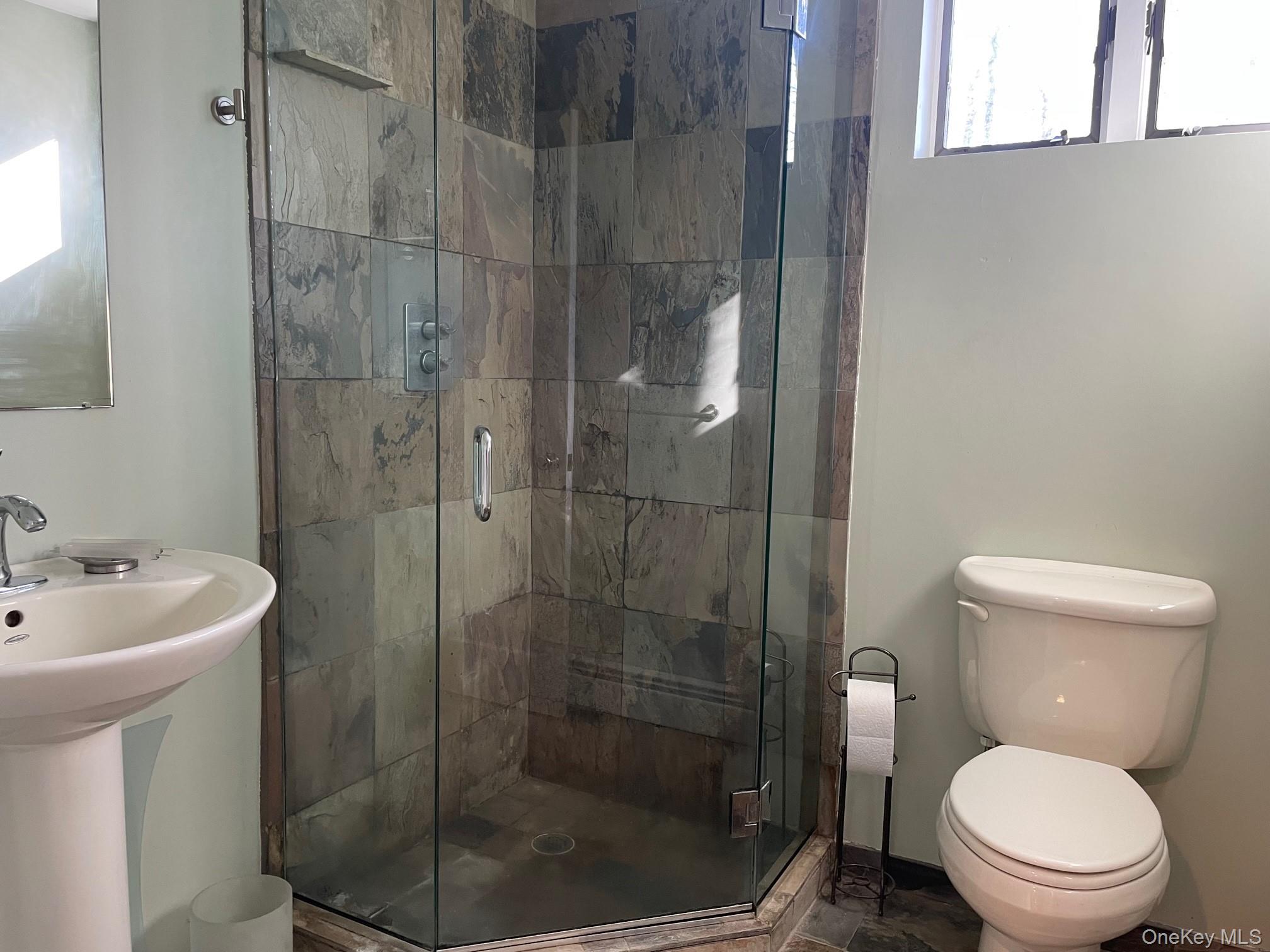 53 Woods Road Property Photo 9