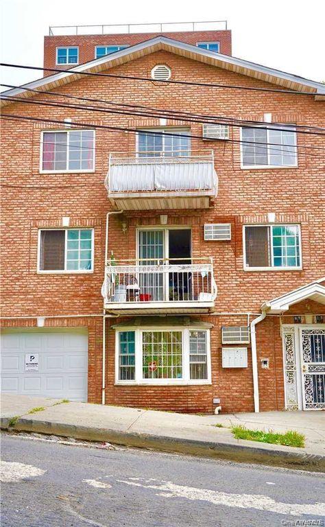 8713 164th Street Property Photo 1