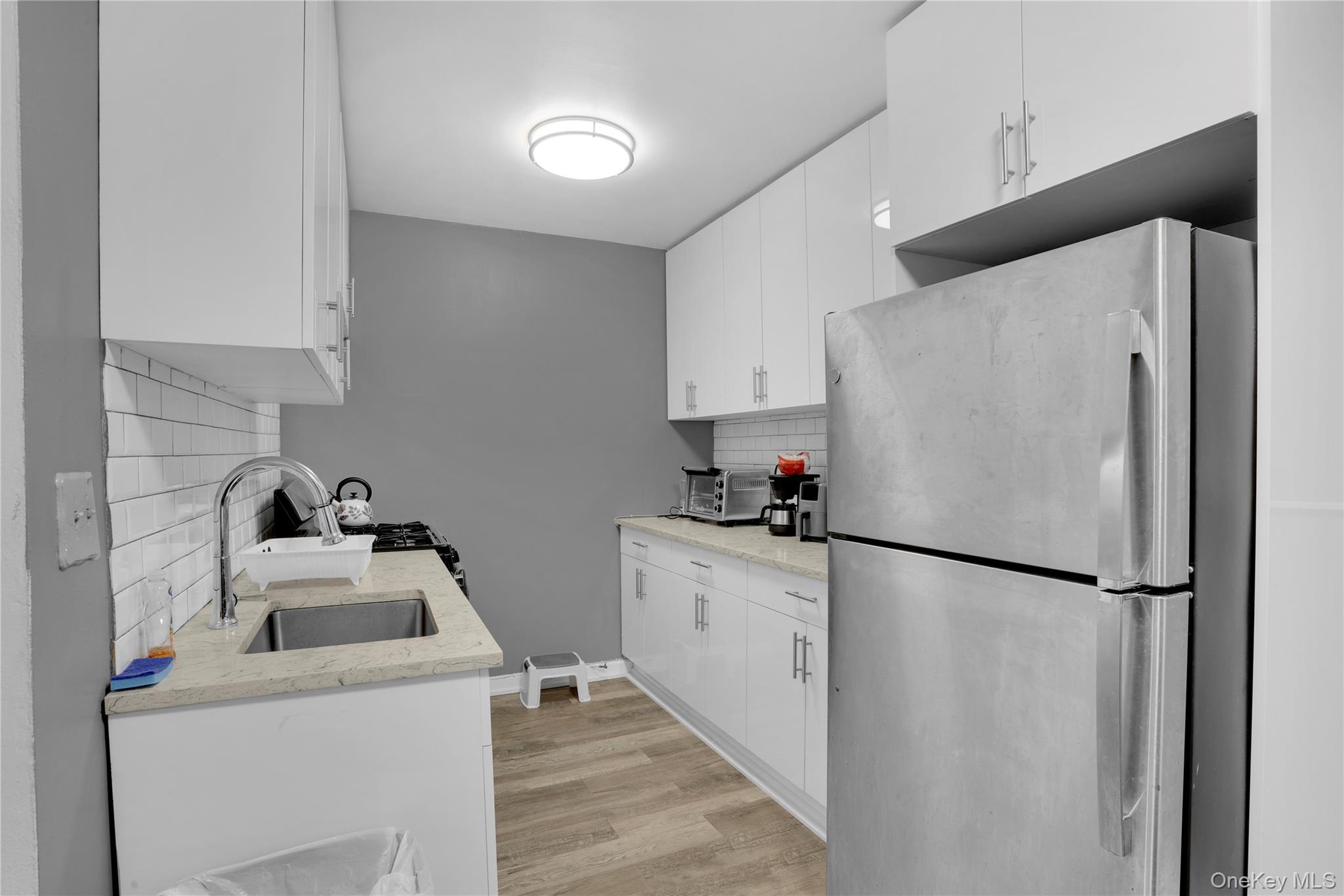 245 Bronx River Road 7c Property Photo 8
