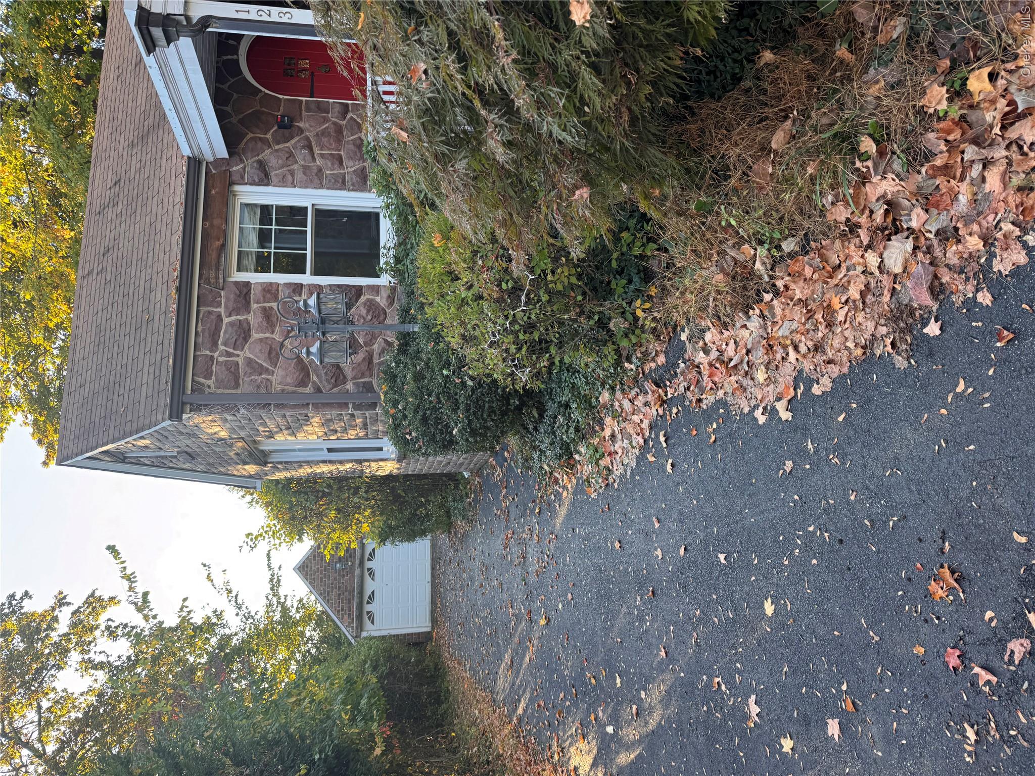 123 Park Avenue Property Photo 2