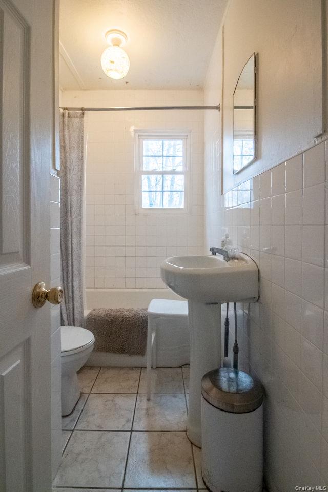 224 Camp Road Property Photo 29