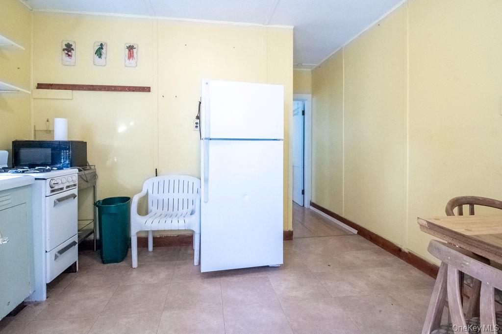 224 Camp Road Property Photo 33