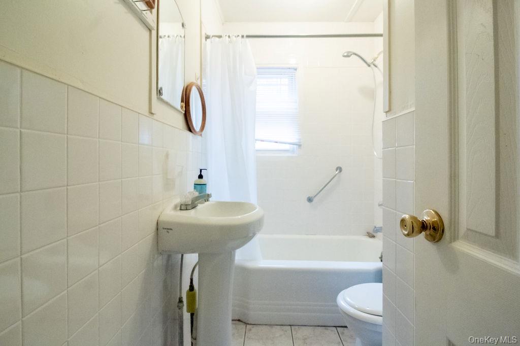 224 Camp Road Property Photo 35