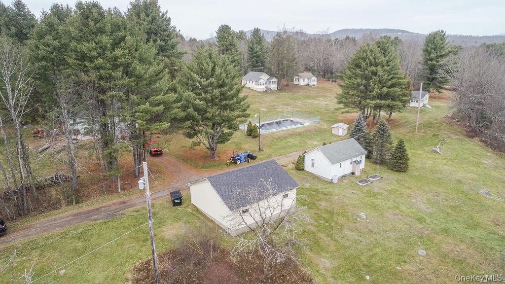 224 Camp Road Property Photo 44