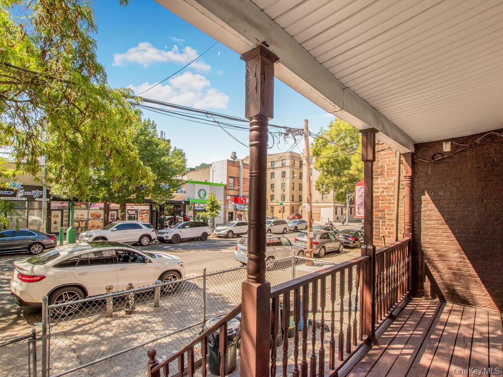 277 E 169th Street Property Photo 4