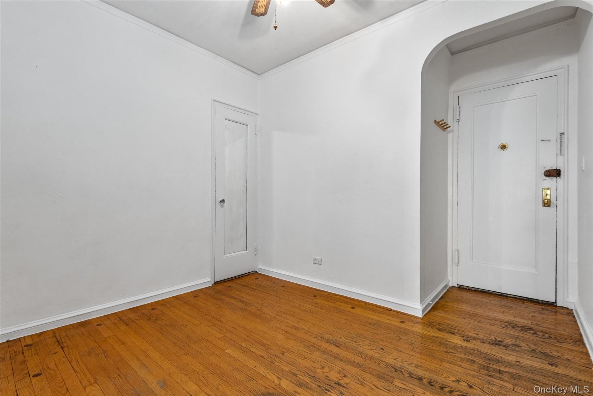 251 Seaman Avenue 2h Property Photo 10