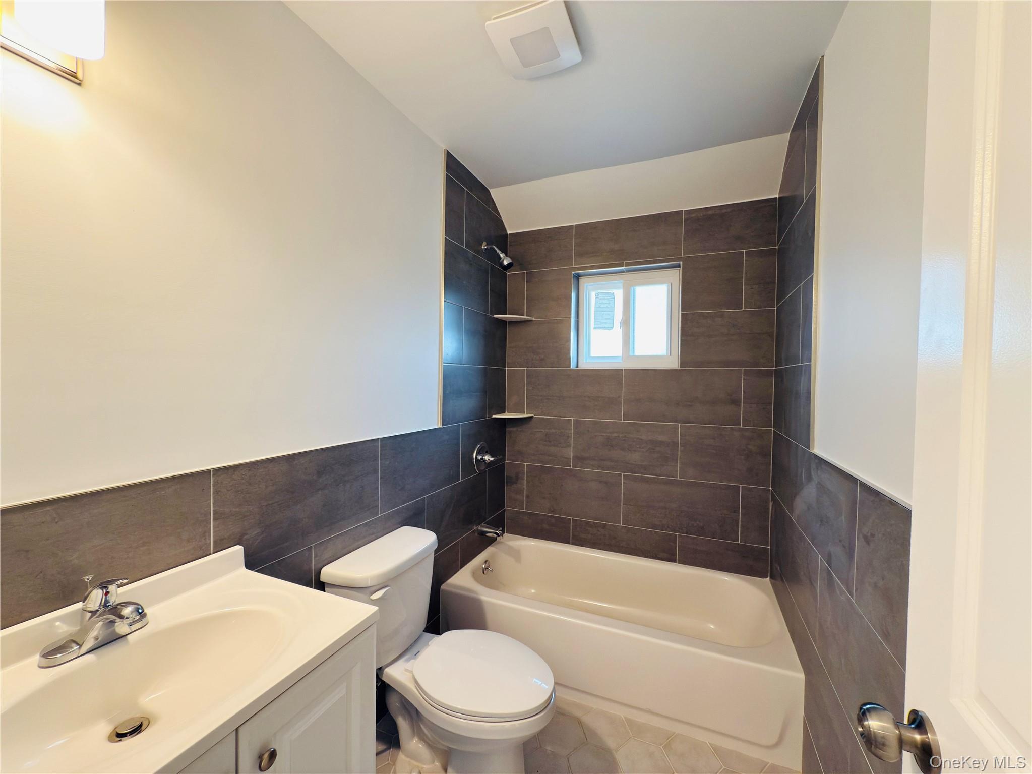 3167 Ampere Avenue A Property Photo 18