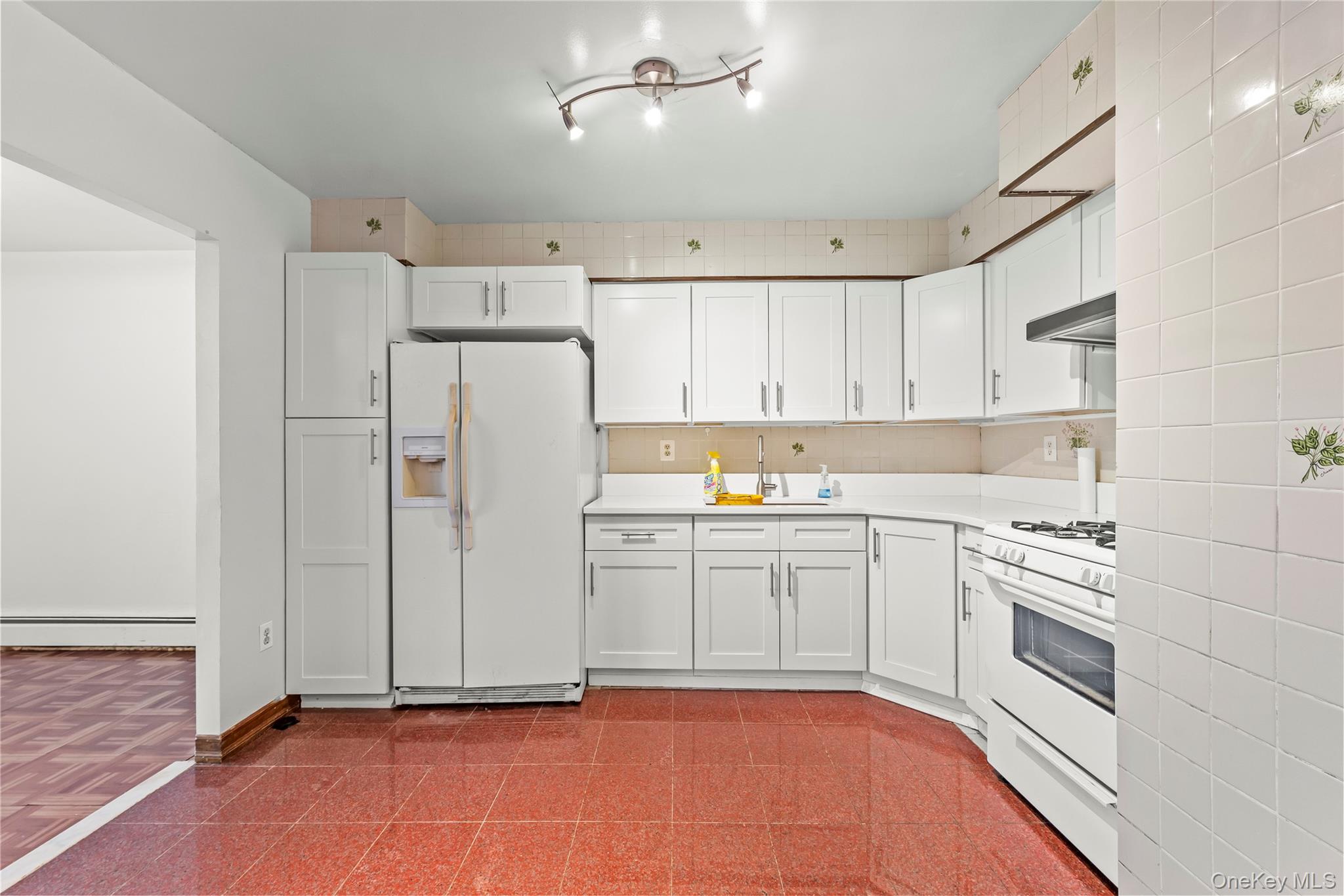 94-44 45th Avenue Property Photo 10