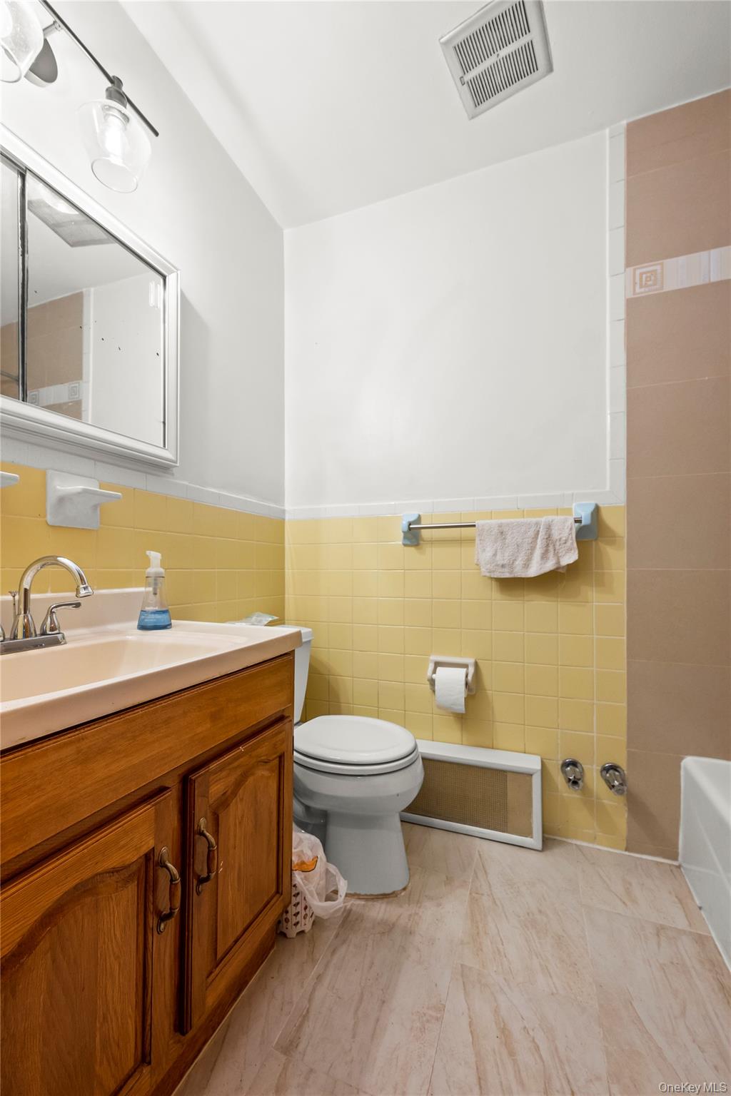94-44 45th Avenue Property Photo 12