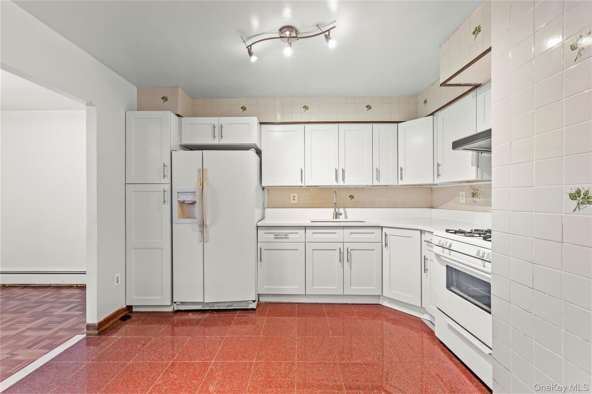 94-44 45th Avenue Property Photo 16