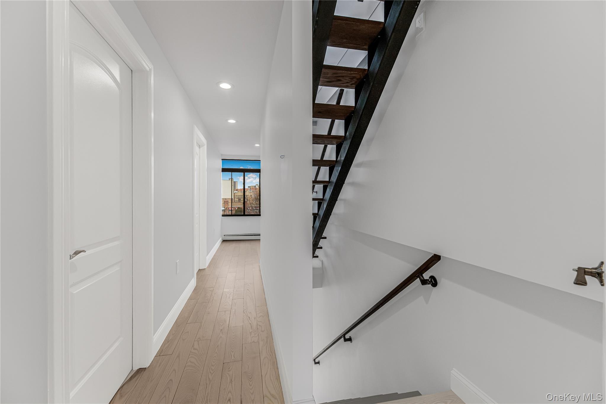 3067 Williamsbridge Road Property Photo 9