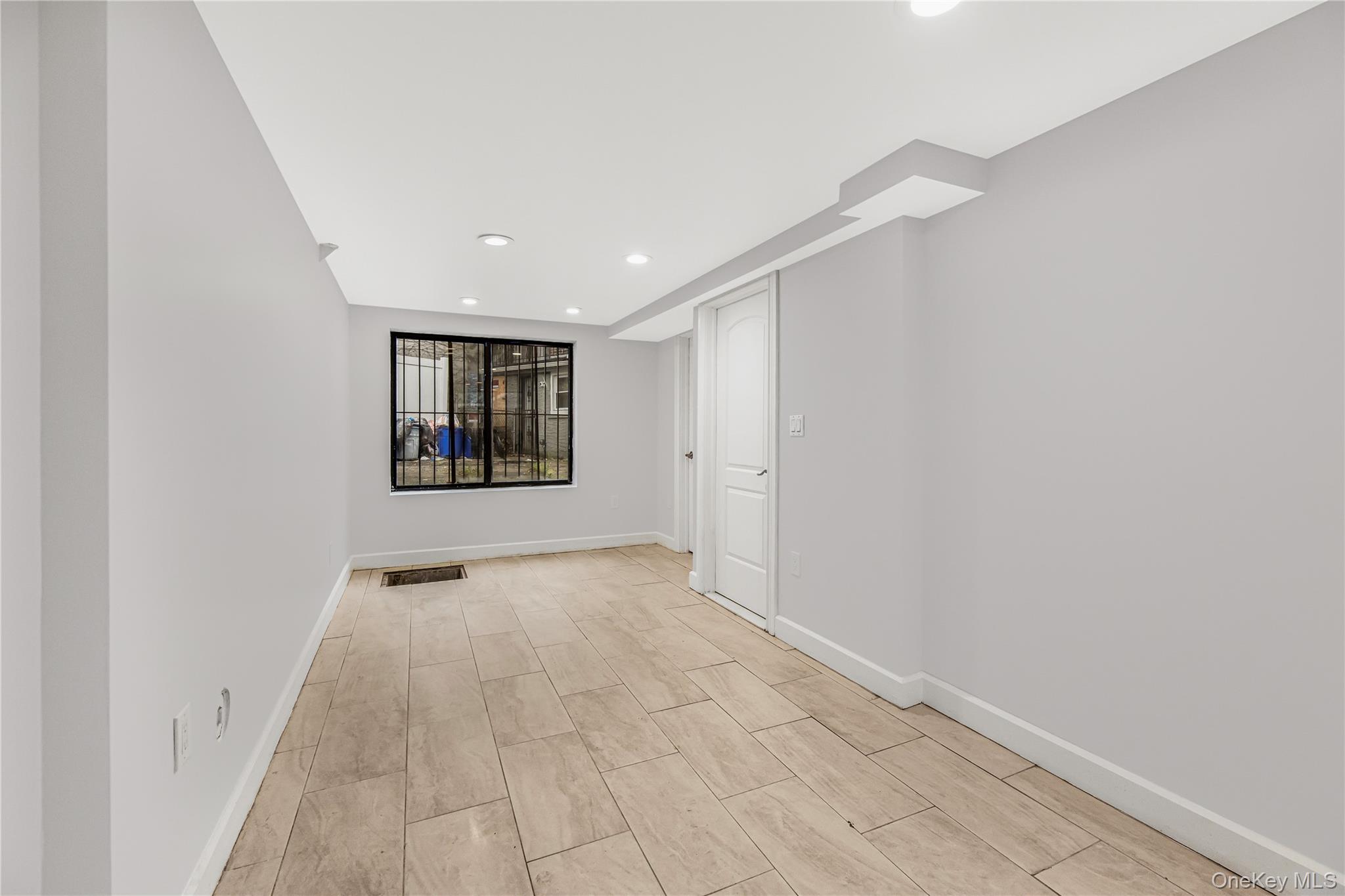 3067 Williamsbridge Road Property Photo 20