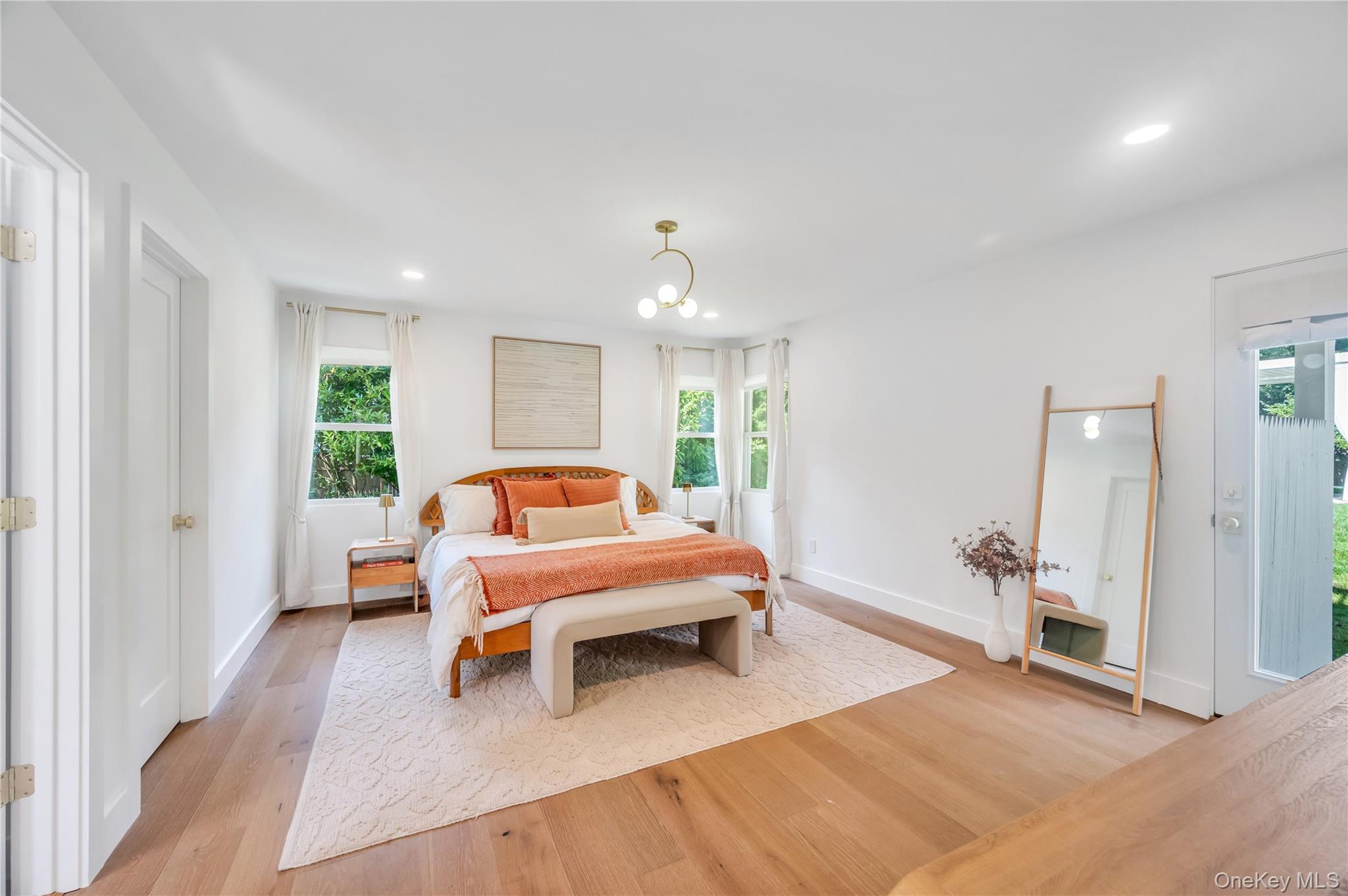 9 Pine Tree Road Property Photo 8