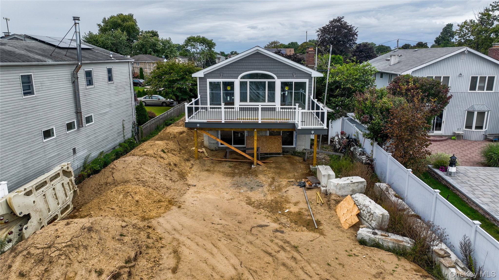 750 Shore Walk Property Photo 17