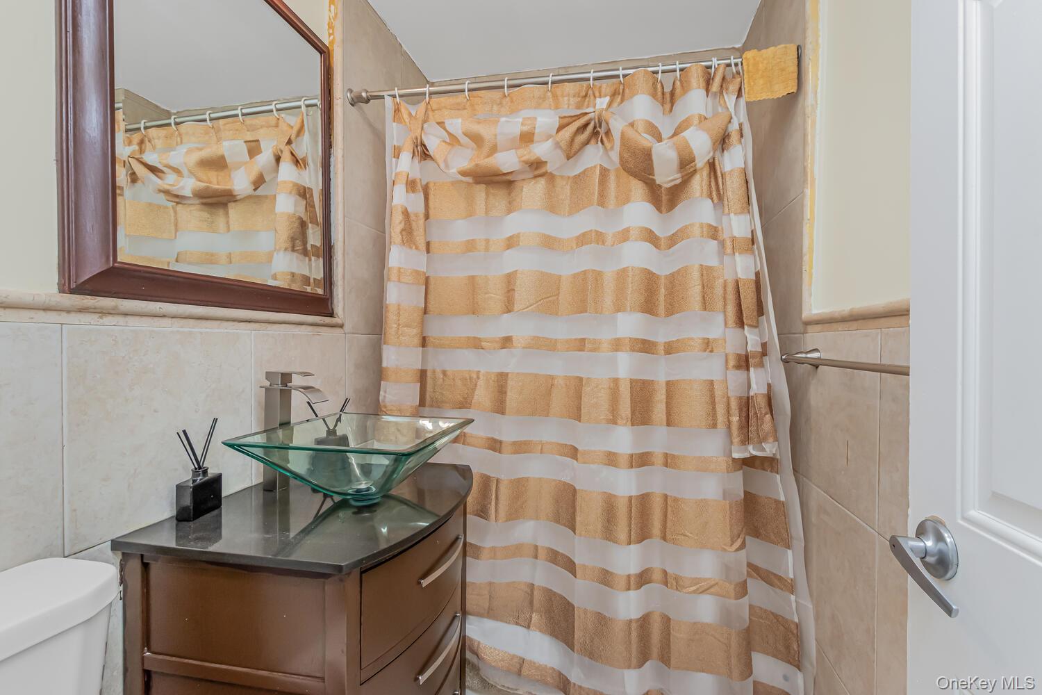 820 Boynton Avenue 6k Property Photo 11