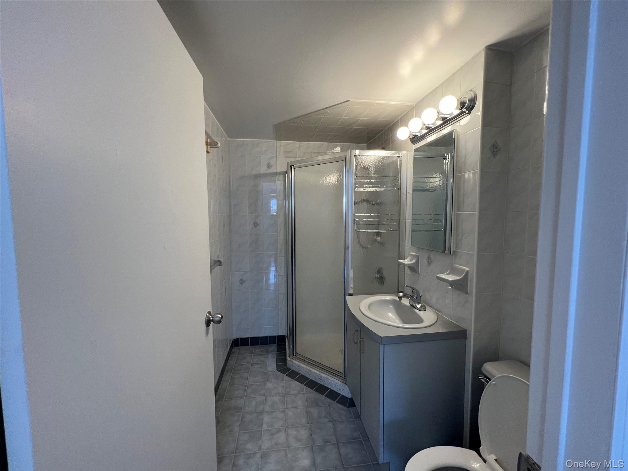 54-09 108th Street 6a Property Photo 10