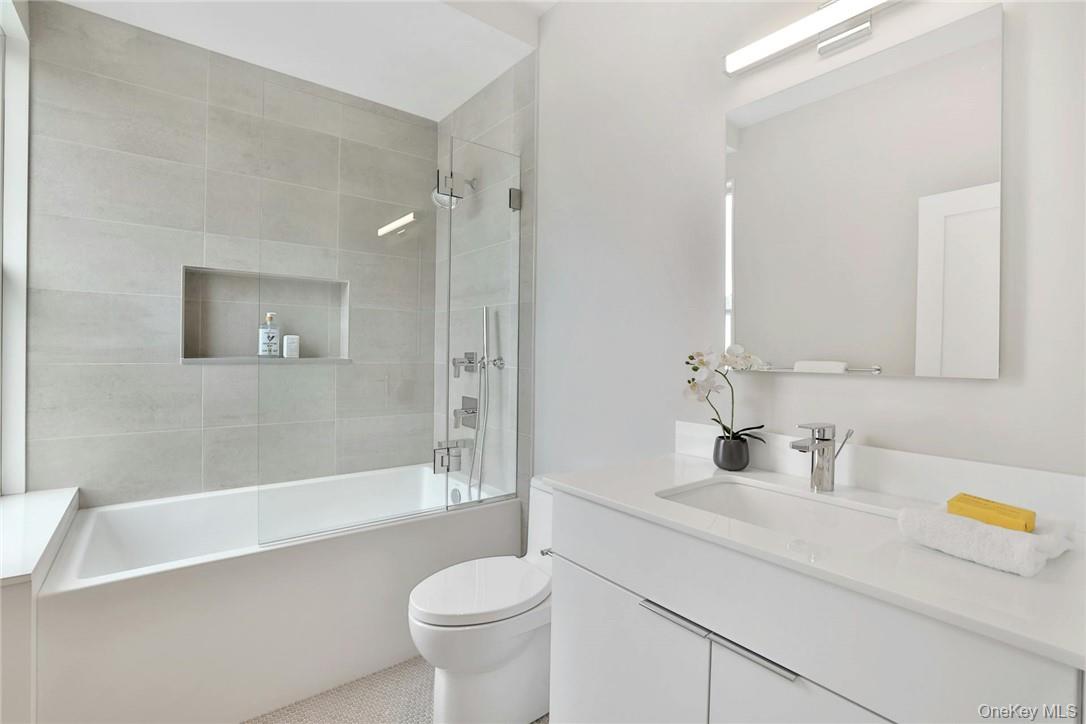 162 Bedford Road 16 Property Photo 18