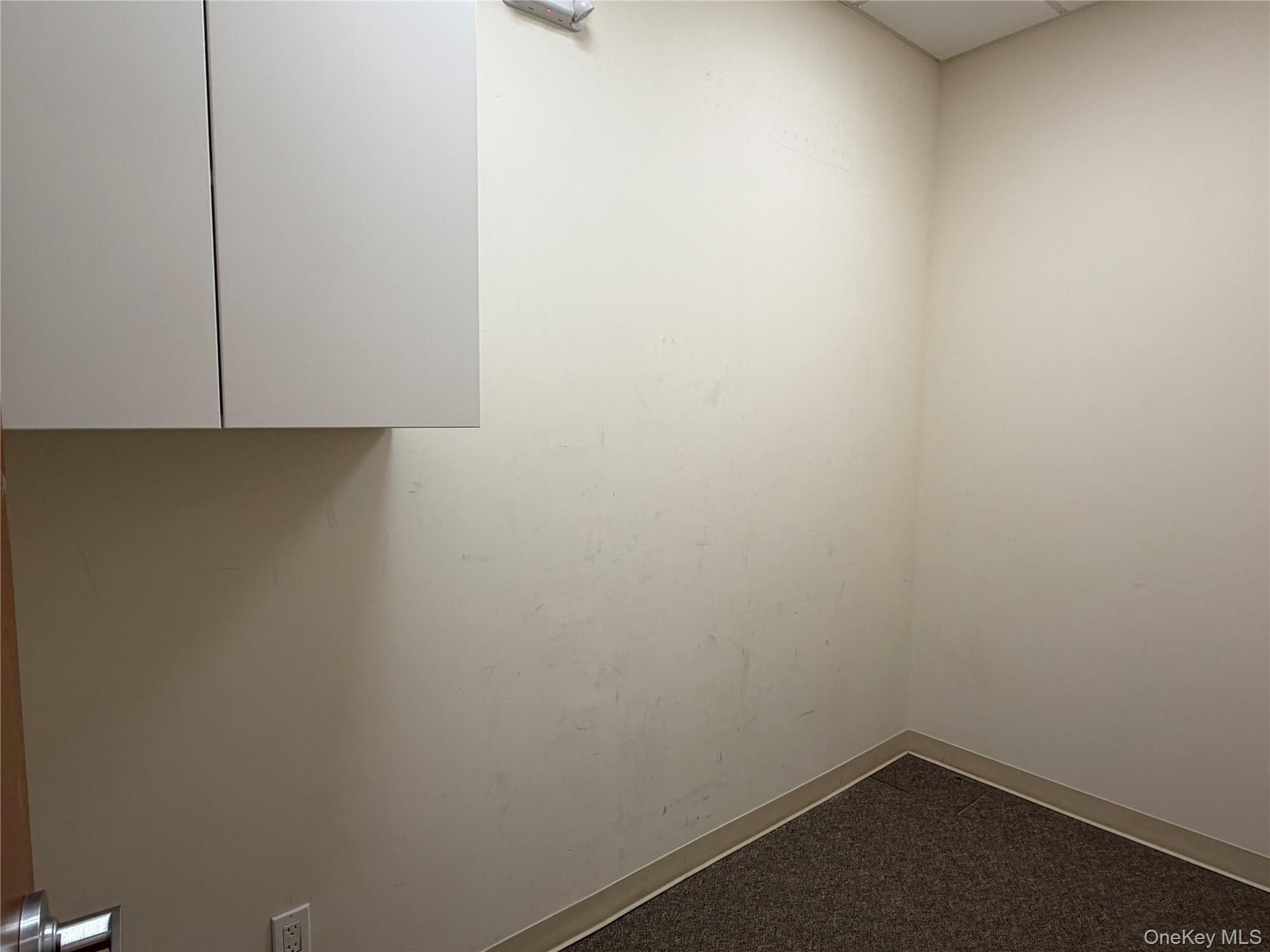 1787 Middle Country Road Property Photo 12