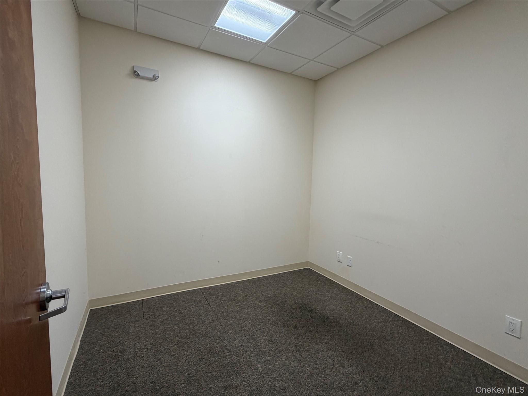 1787 Middle Country Road Property Photo 13