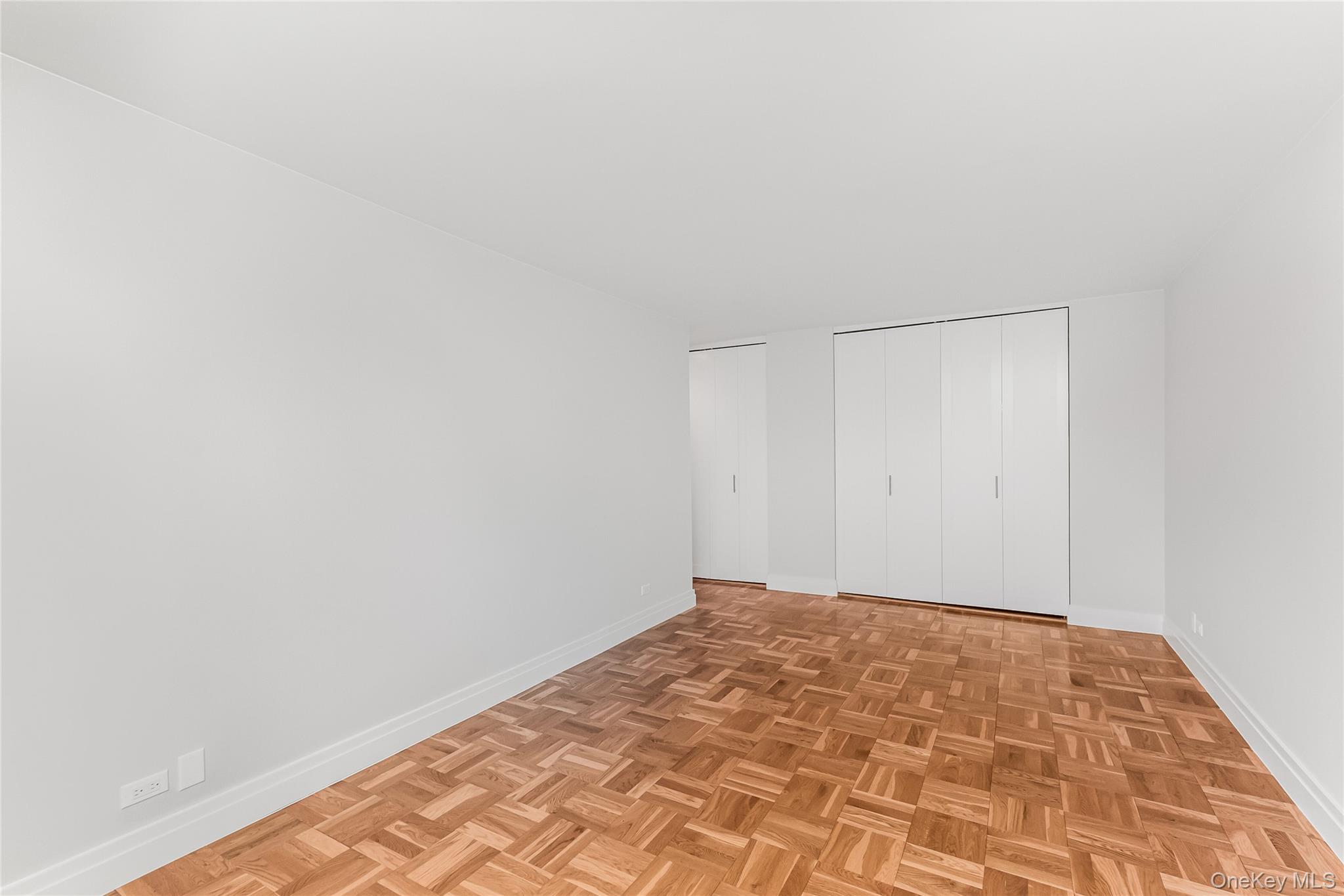 3333 Henry Hudson Parkway 4b Property Photo 10