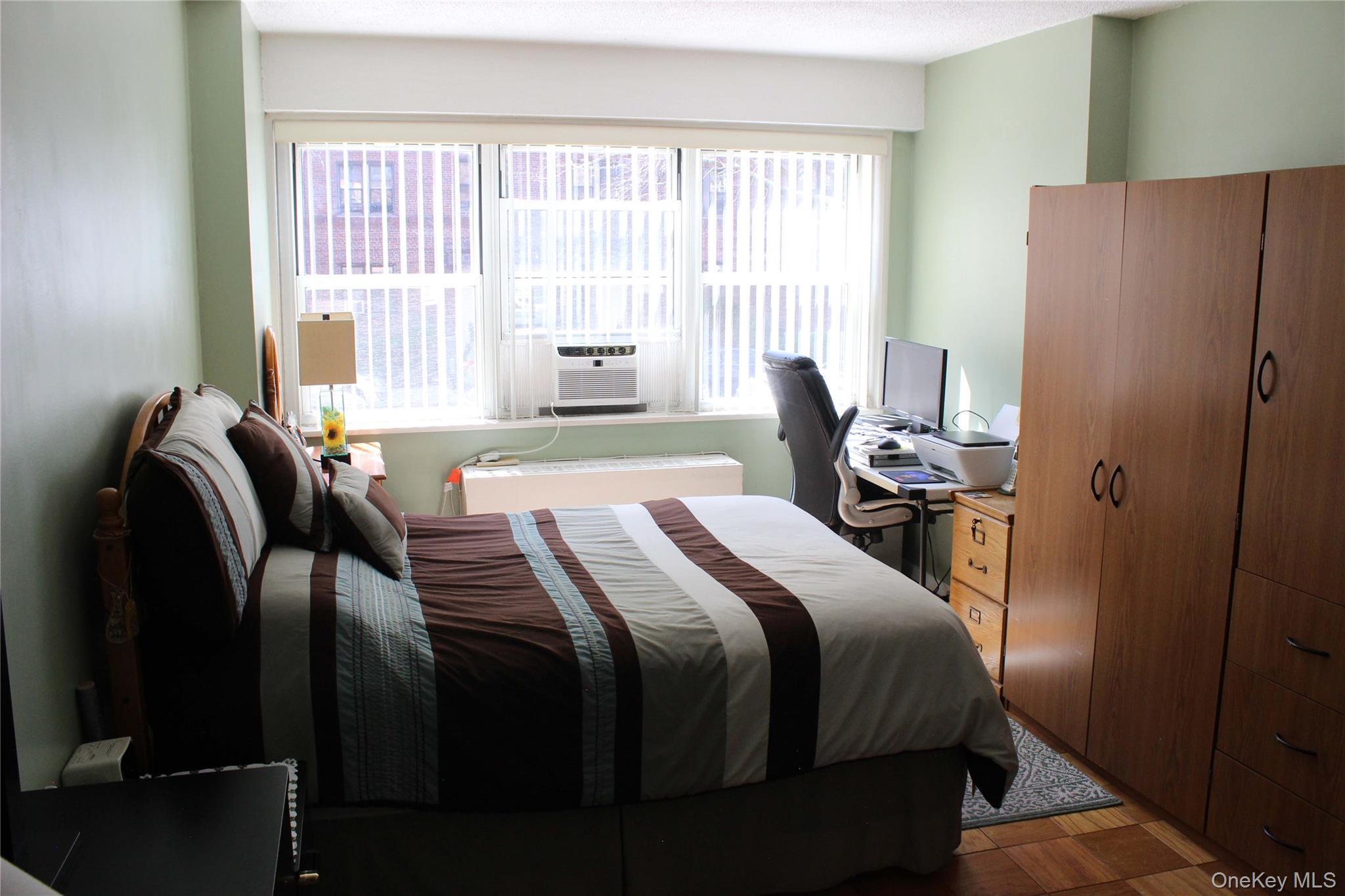 72-35 112 Street 2e Property Photo 3