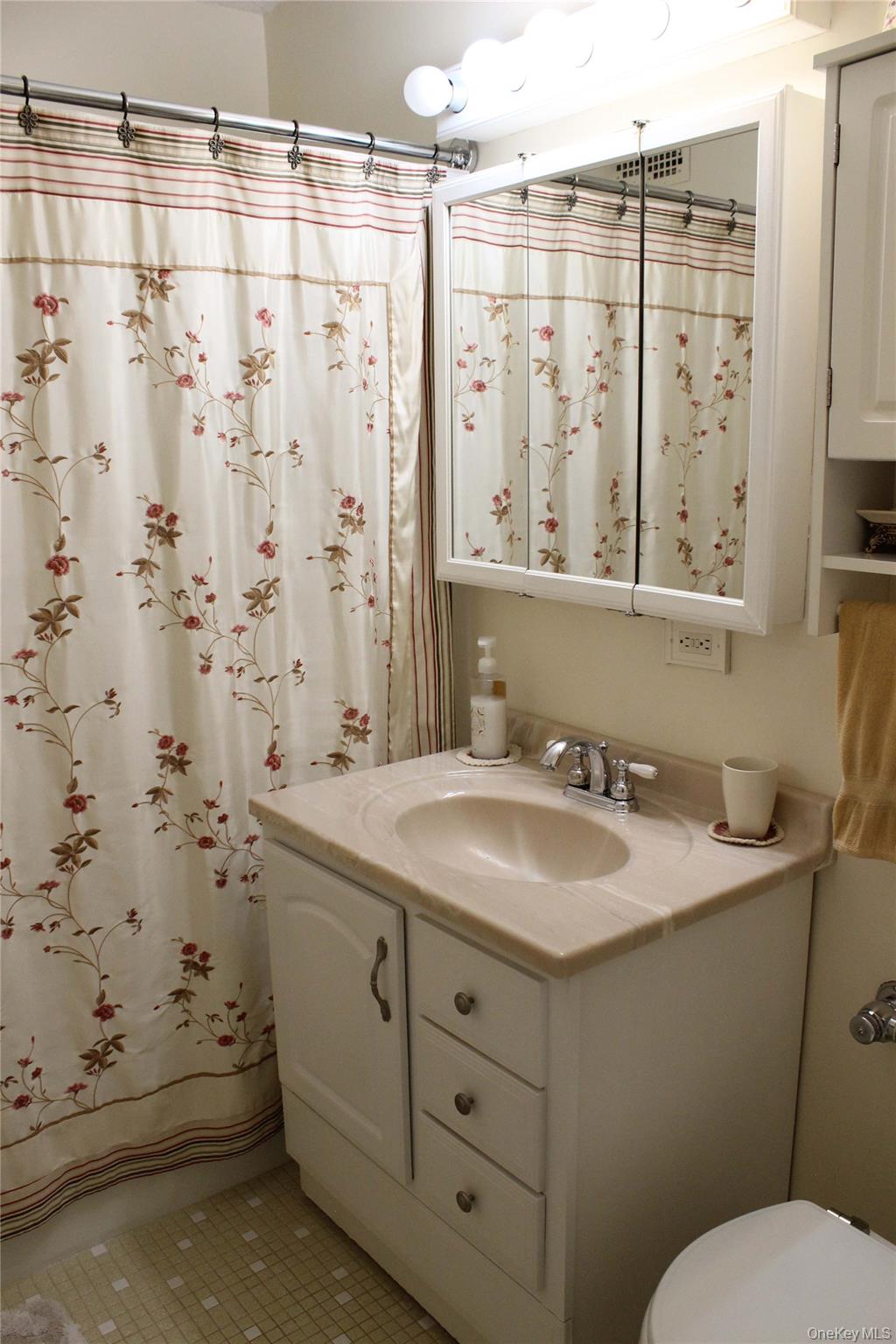 72-35 112 Street 2e Property Photo 5