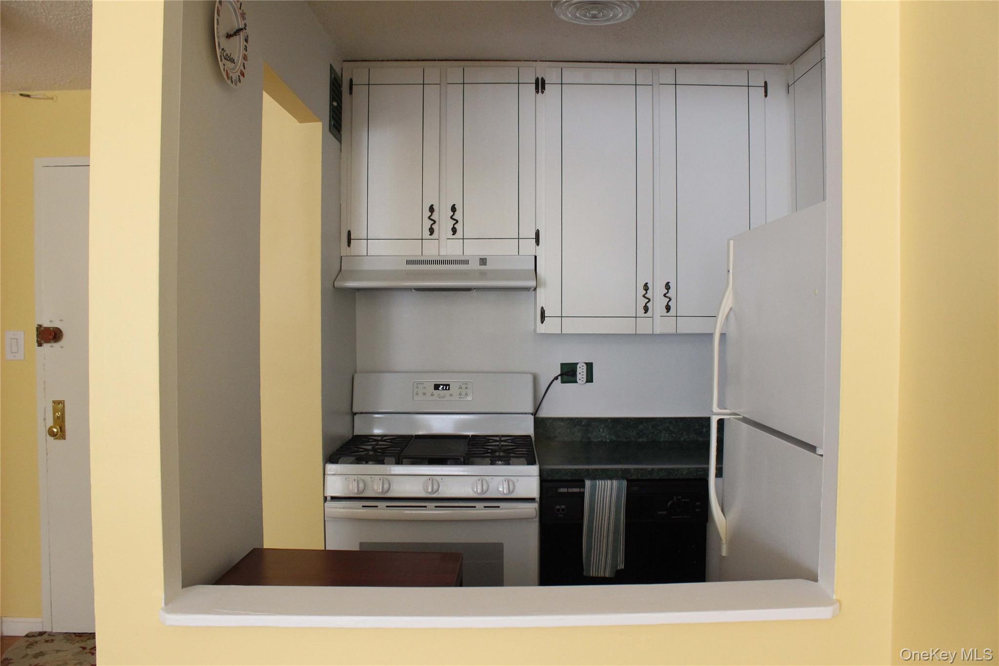 72-35 112 Street 2e Property Photo 8