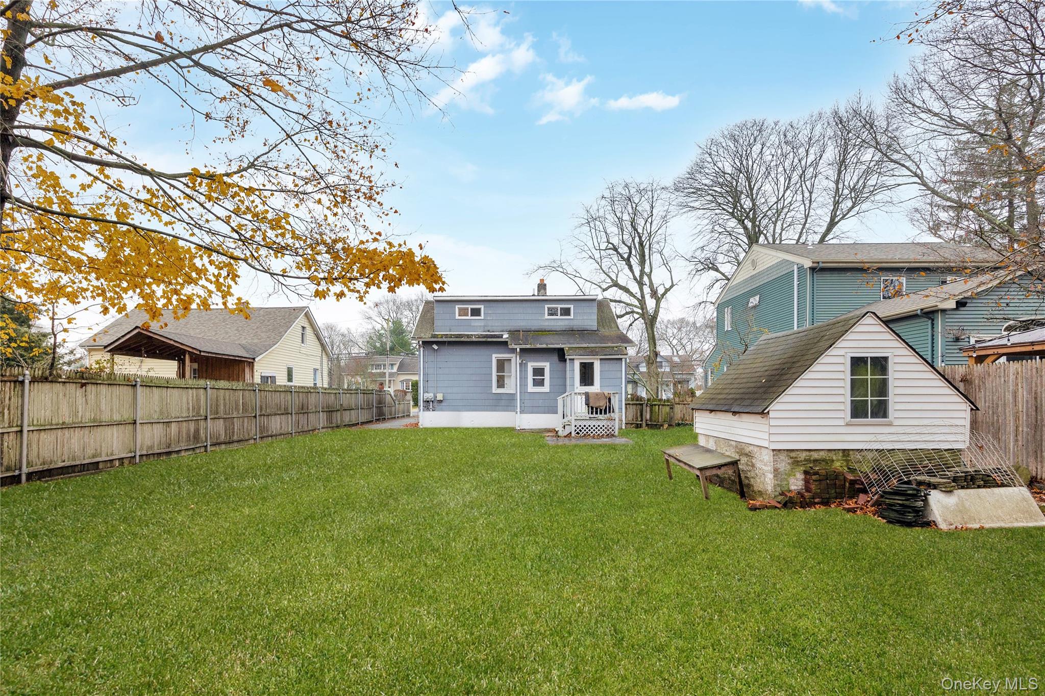 35 Andrew Avenue Property Photo 6