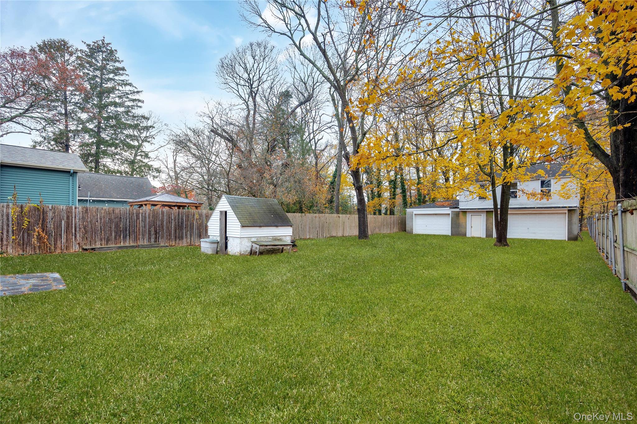 35 Andrew Avenue Property Photo 9
