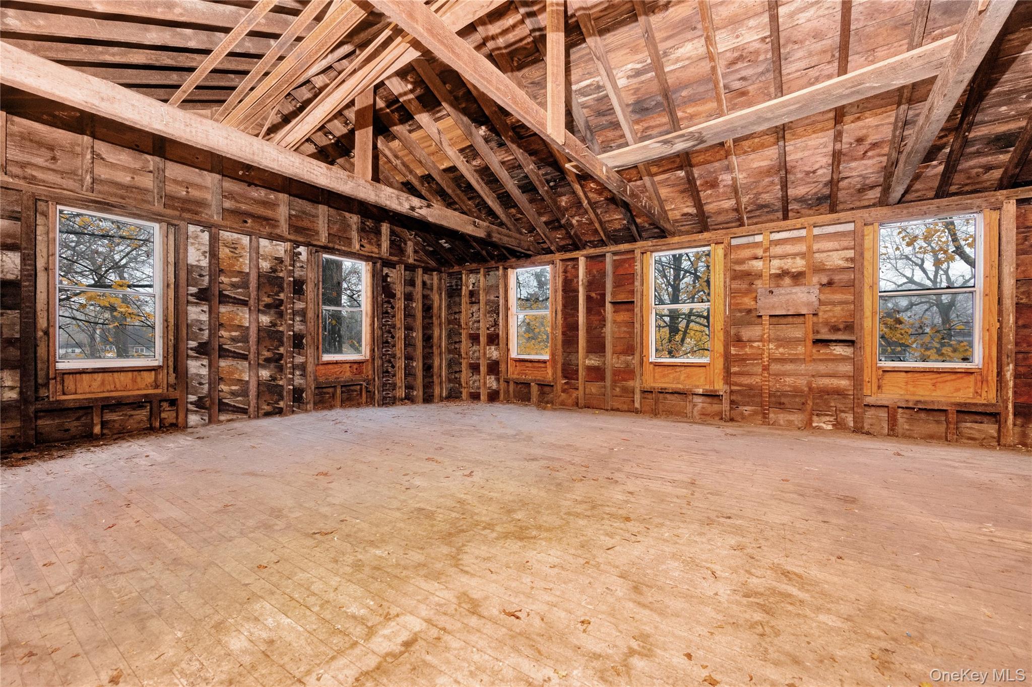35 Andrew Avenue Property Photo 25