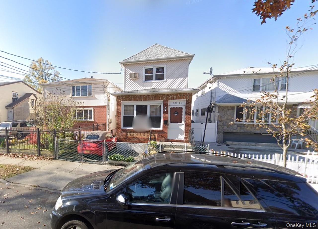 13524 126th Street Property Photo 6