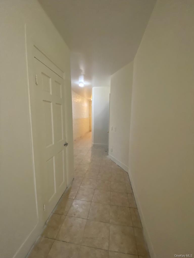 211 Main Street Property Photo 6
